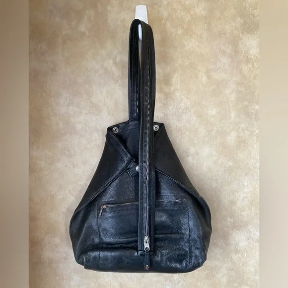 Henry Beguelin Buttery Black Leather Backpack Vintage Zipper Strap Unique Rare - Picture 7 of 9